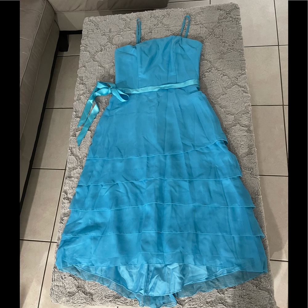 Aqua blue dress like new in great conditions